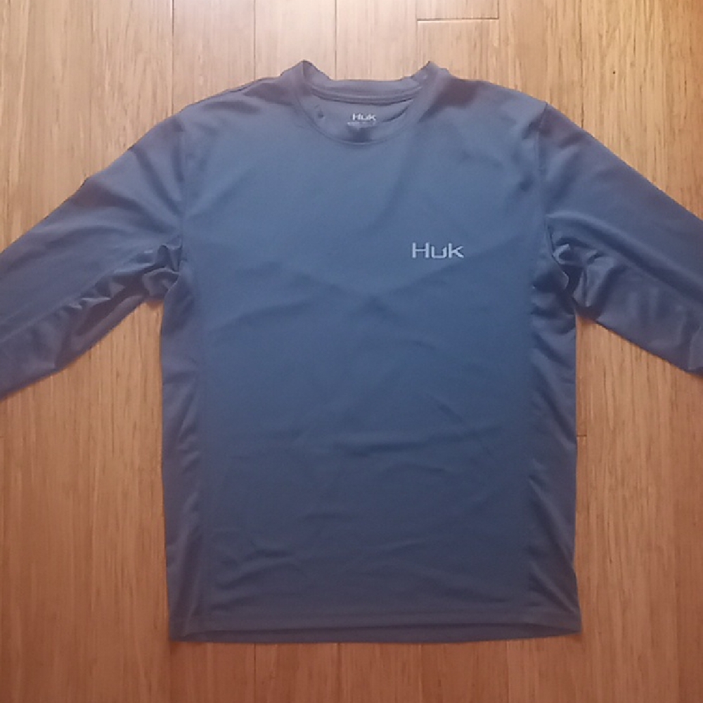Huk Gray Long Sleeve Tee Soft Crew Neck